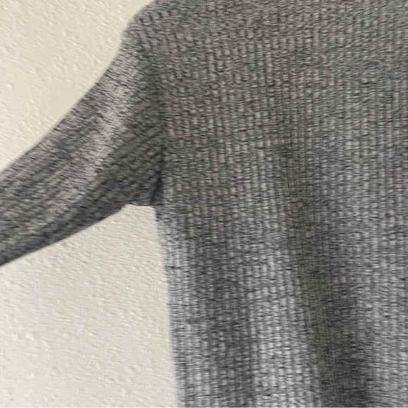 Men’s Sweater - Picture 9 of 12